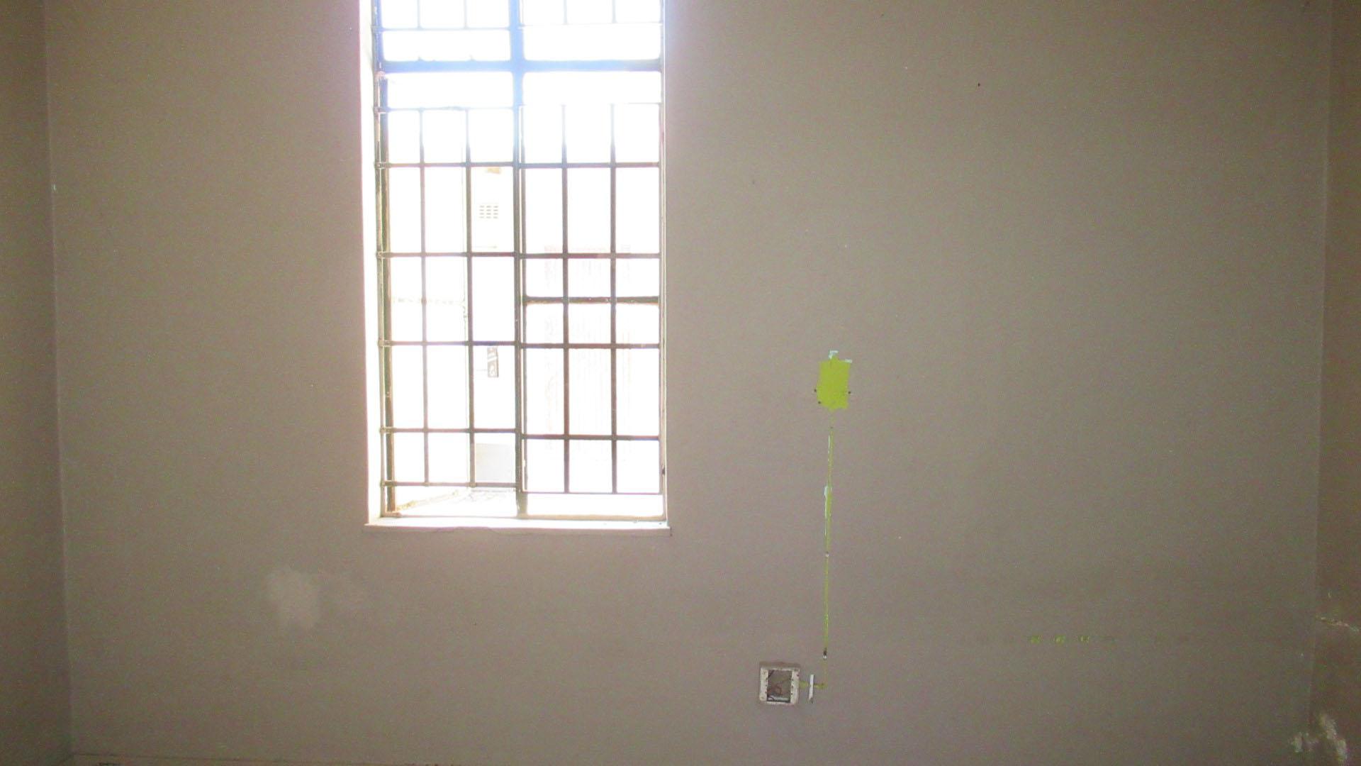 Bed Room 3 - 13 square meters of property in Berea - JHB