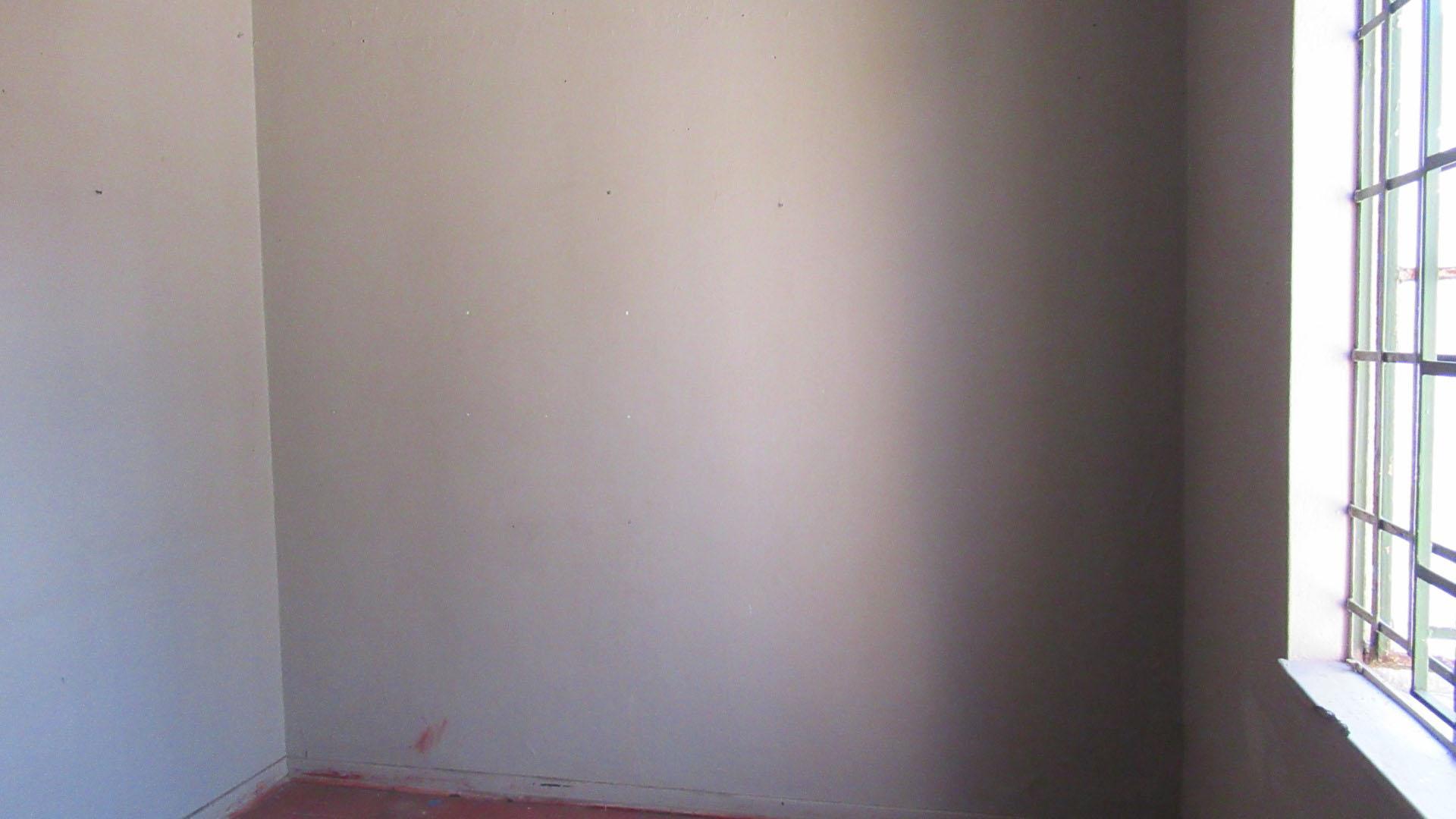 Bed Room 3 - 13 square meters of property in Berea - JHB