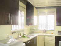 Kitchen - 21 square meters of property in Alveda
