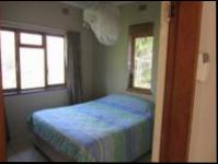 Bed Room 2 - 13 square meters of property in Port Edward