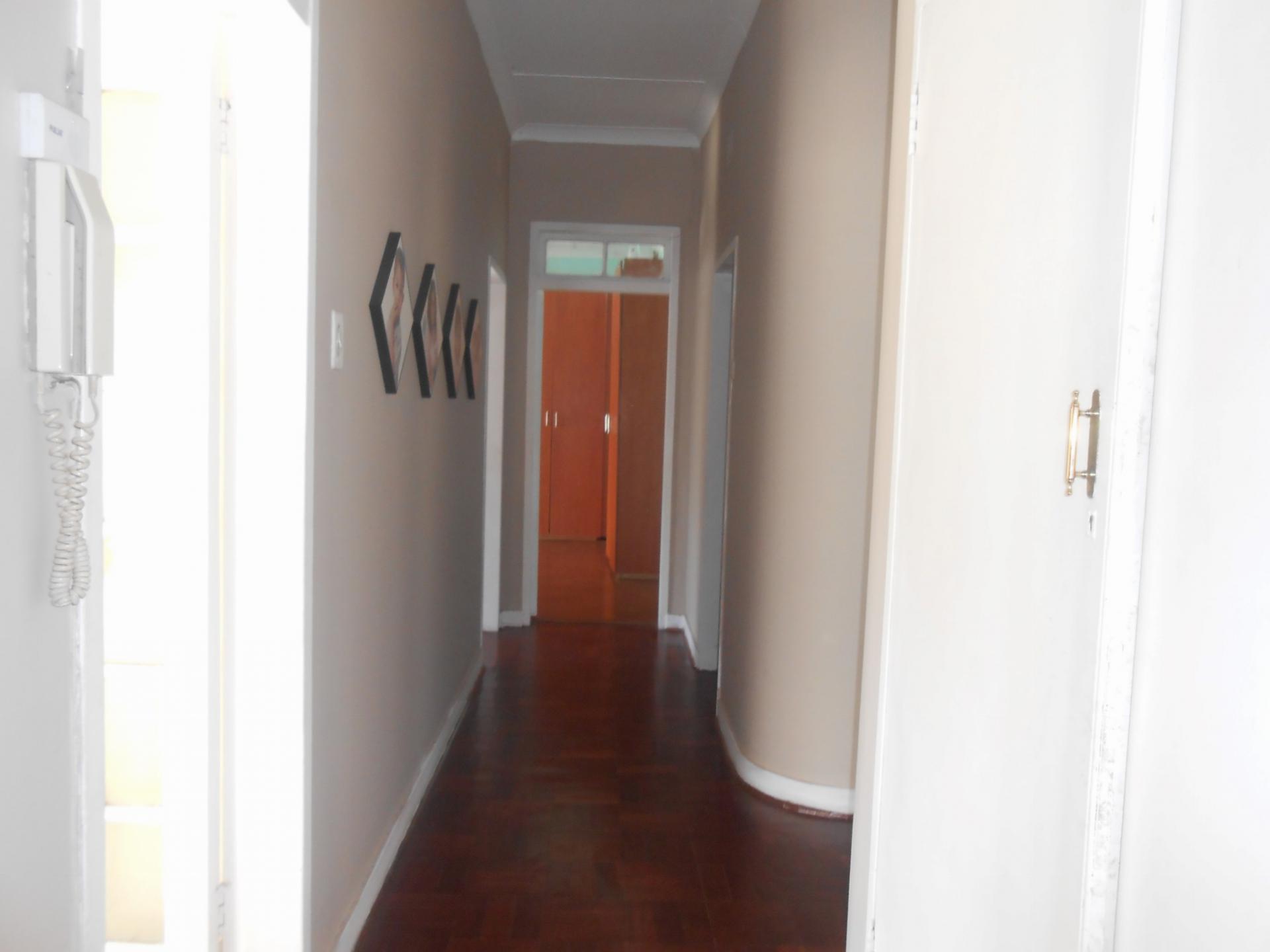 Spaces - 41 square meters of property in Johannesburg Central