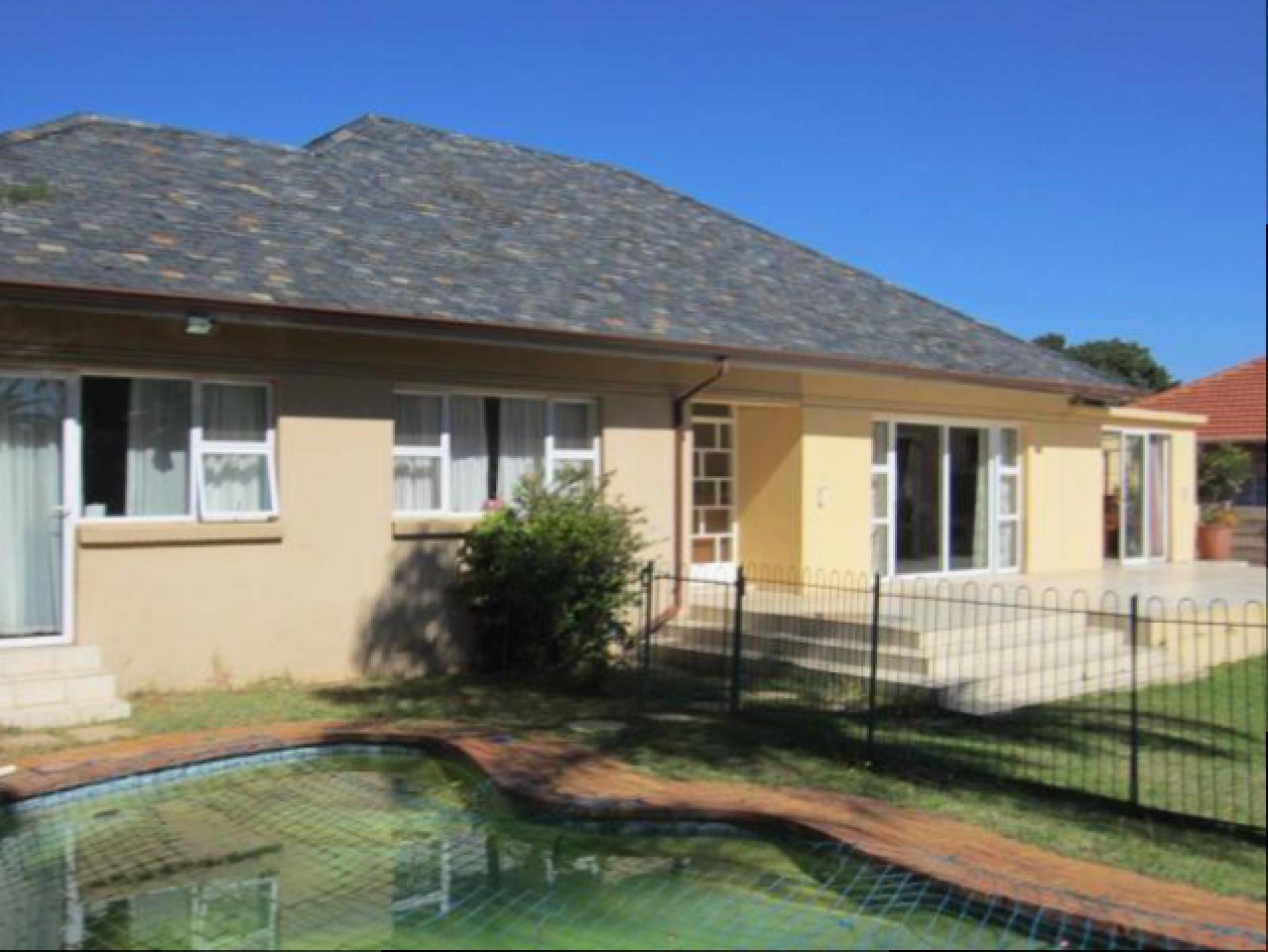 Front View of property in Johannesburg Central