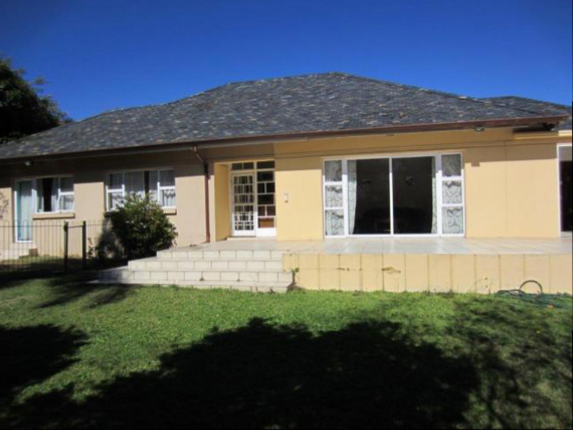 Front View of property in Johannesburg Central