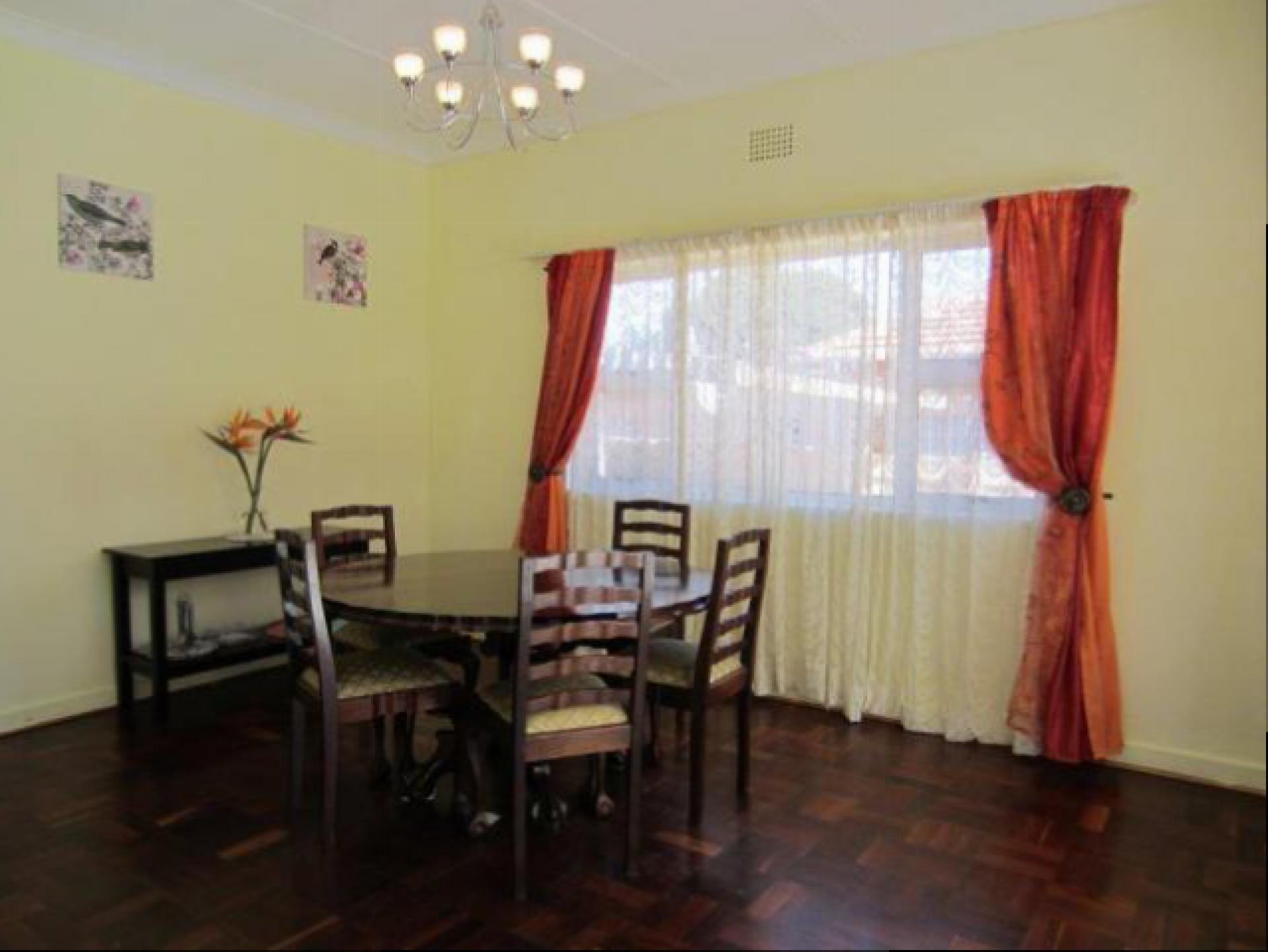 Dining Room - 19 square meters of property in Johannesburg Central
