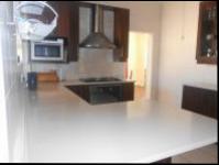Kitchen - 40 square meters of property in Johannesburg Central