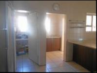 Kitchen - 40 square meters of property in Johannesburg Central
