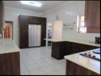 Kitchen - 40 square meters of property in Johannesburg Central