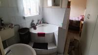 Bathroom 1 of property in Alberstville