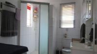 Main Bathroom - 8 square meters of property in Alberstville