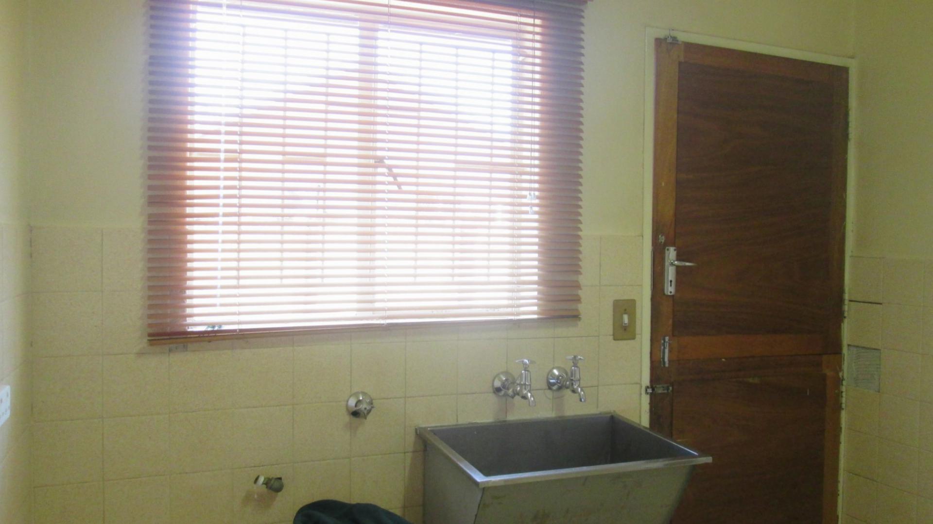 Scullery - 8 square meters of property in Meyerton