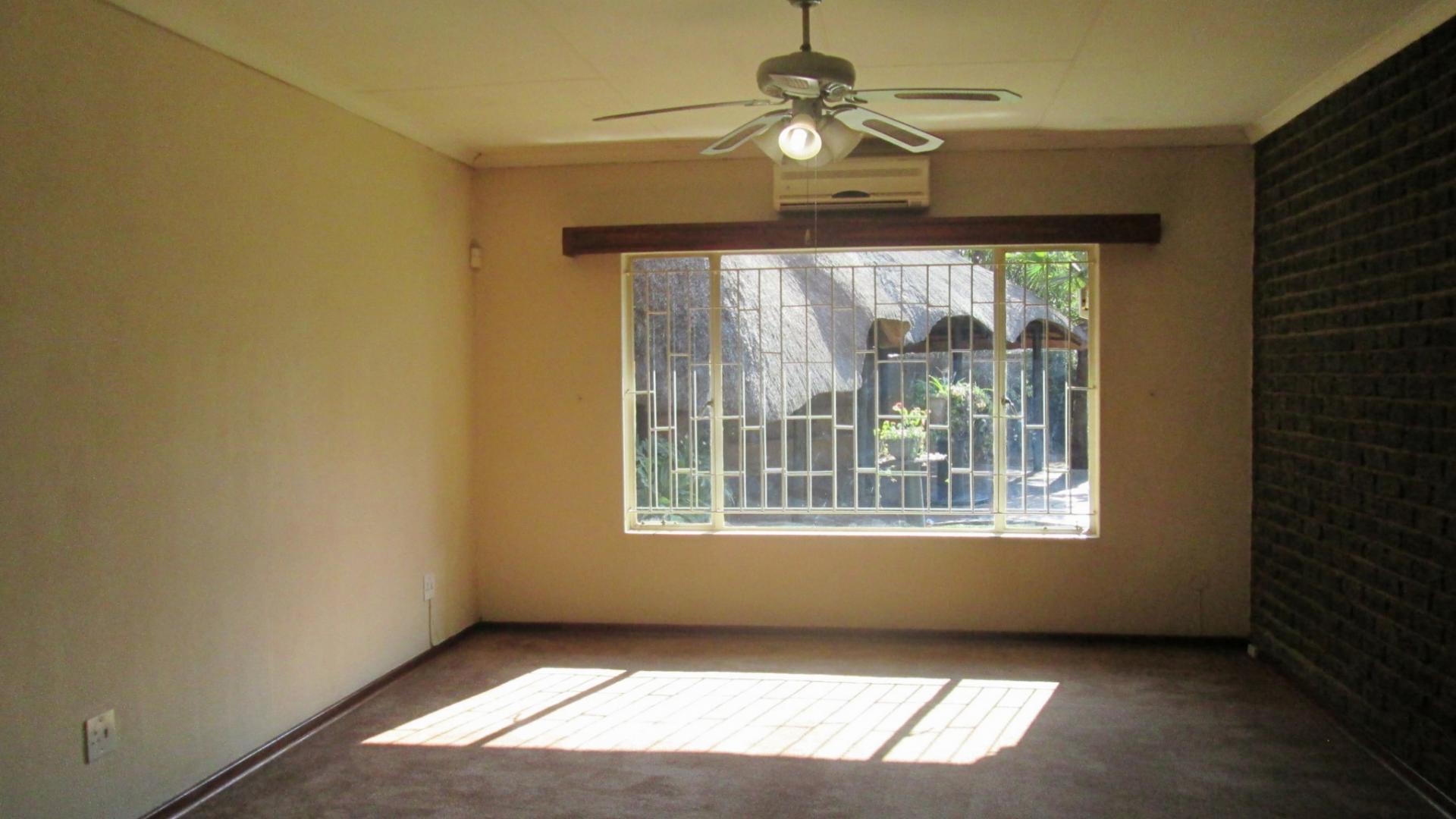 Main Bedroom - 30 square meters of property in Meyerton