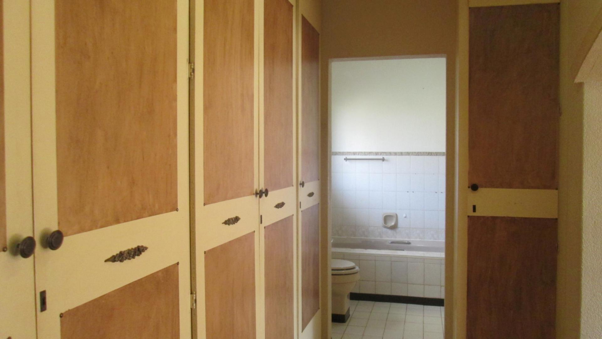 Main Bedroom - 30 square meters of property in Meyerton