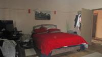 Main Bedroom - 30 square meters of property in Primrose Park