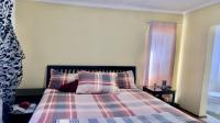 Bed Room 1 - 10 square meters of property in Protea Glen