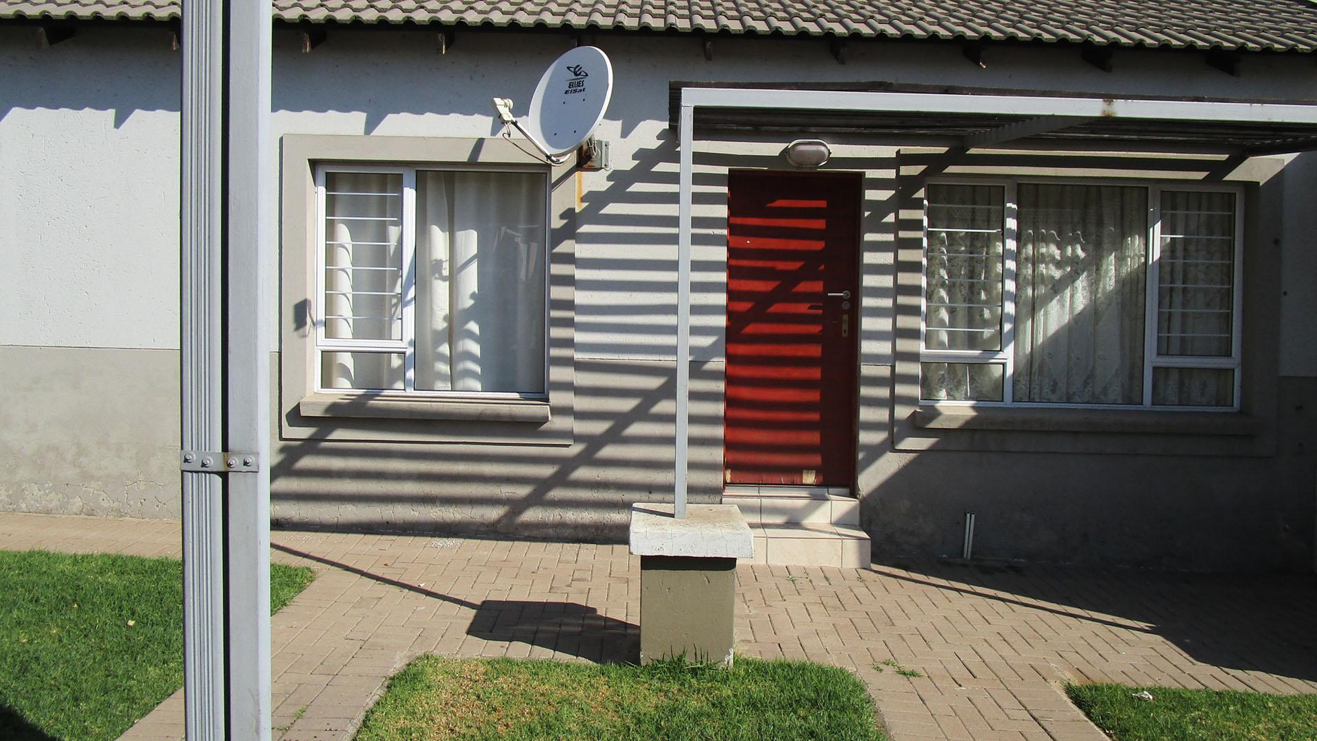Front View of property in Tasbetpark