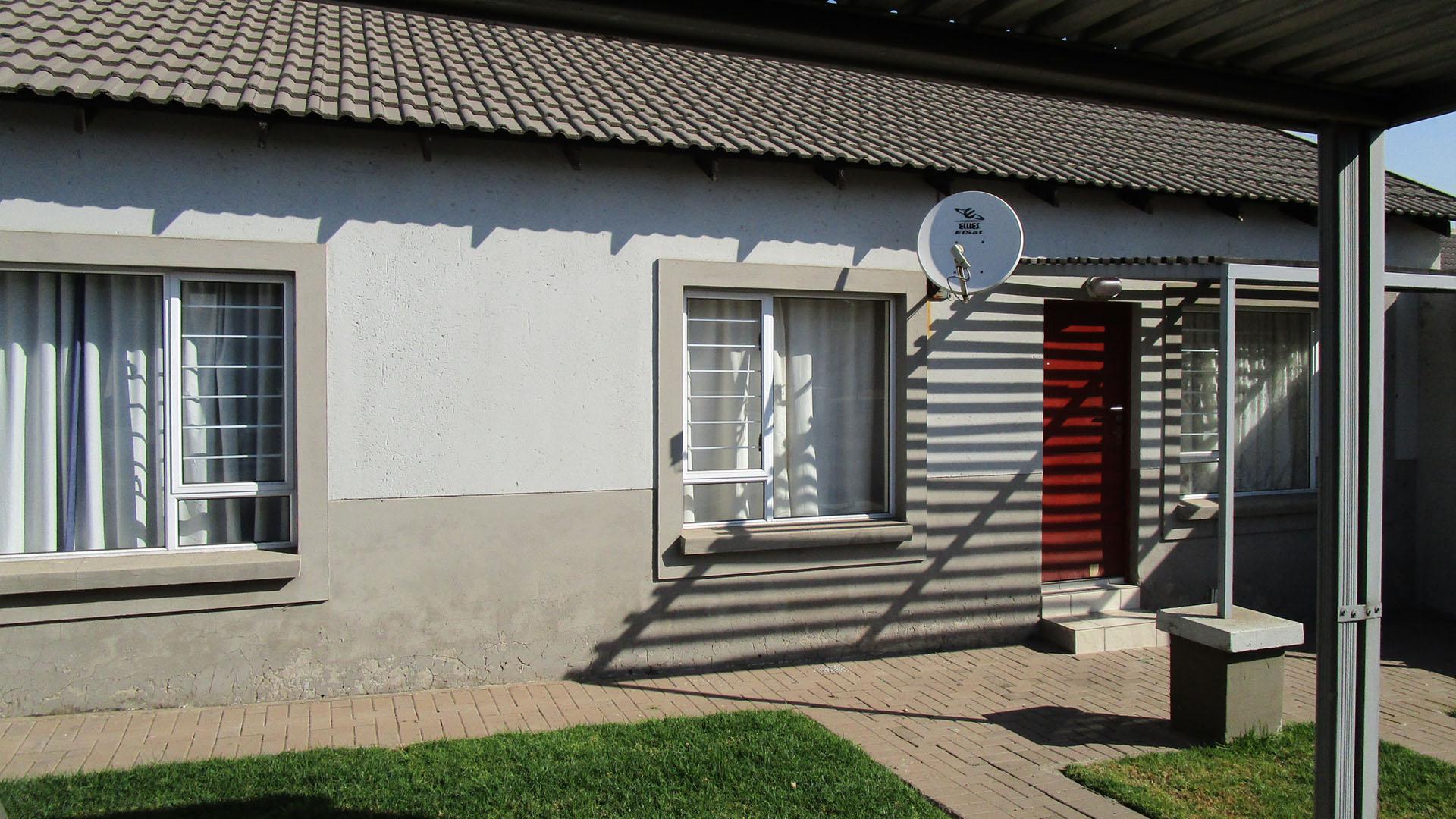 Front View of property in Tasbetpark