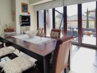Dining Room - 34 square meters of property in The Wilds Estate