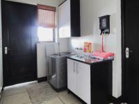 Scullery - 13 square meters of property in The Wilds Estate