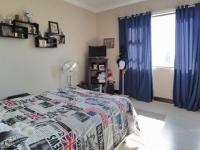 Bed Room 2 - 23 square meters of property in The Wilds Estate