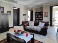 Lounges - 65 square meters of property in The Wilds Estate