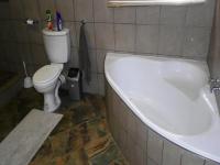 Main Bathroom of property in Bela-Bela (Warmbad)