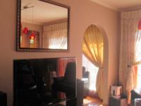 TV Room - 14 square meters of property in Birchleigh North