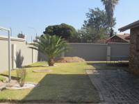 Garden of property in Birchleigh North