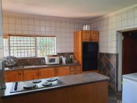 Kitchen - 24 square meters of property in Emalahleni (Witbank) 