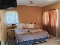 Rooms - 12 square meters of property in Emalahleni (Witbank) 