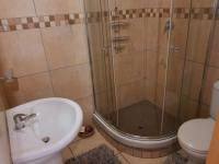Bathroom 2 - 3 square meters of property in Emalahleni (Witbank) 