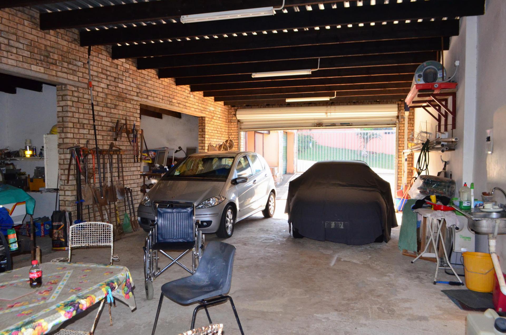 Spaces - 9 square meters of property in Hibberdene