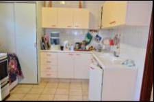 Kitchen - 38 square meters of property in Hibberdene