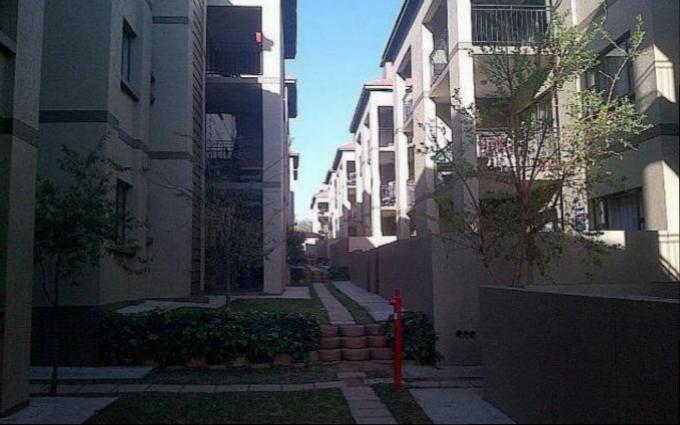 2 Bedroom Simplex to Rent in Sandton - Property to rent - MR162197