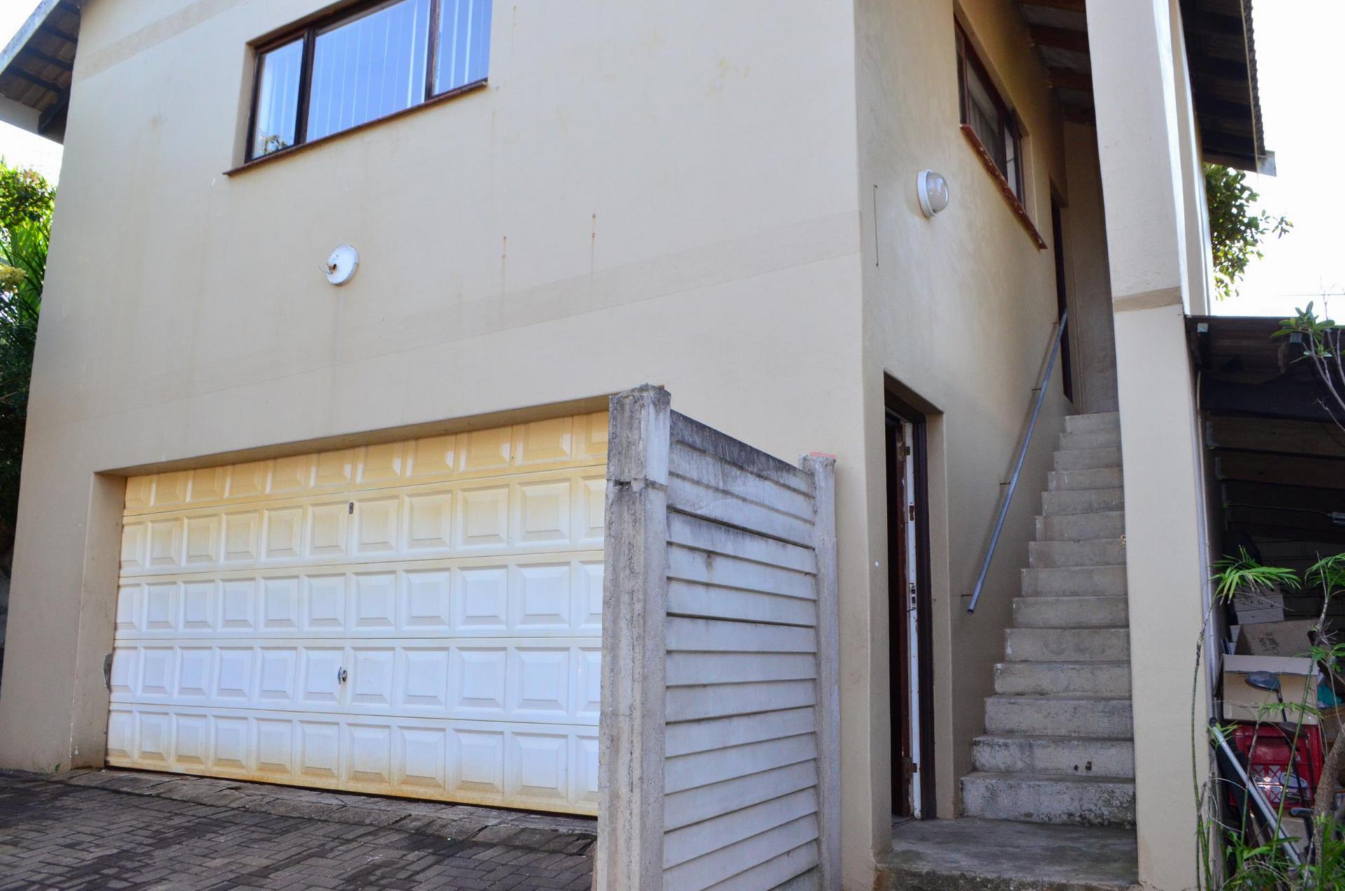 4 Bedroom House for Sale For Sale in Scottburgh Home Sell