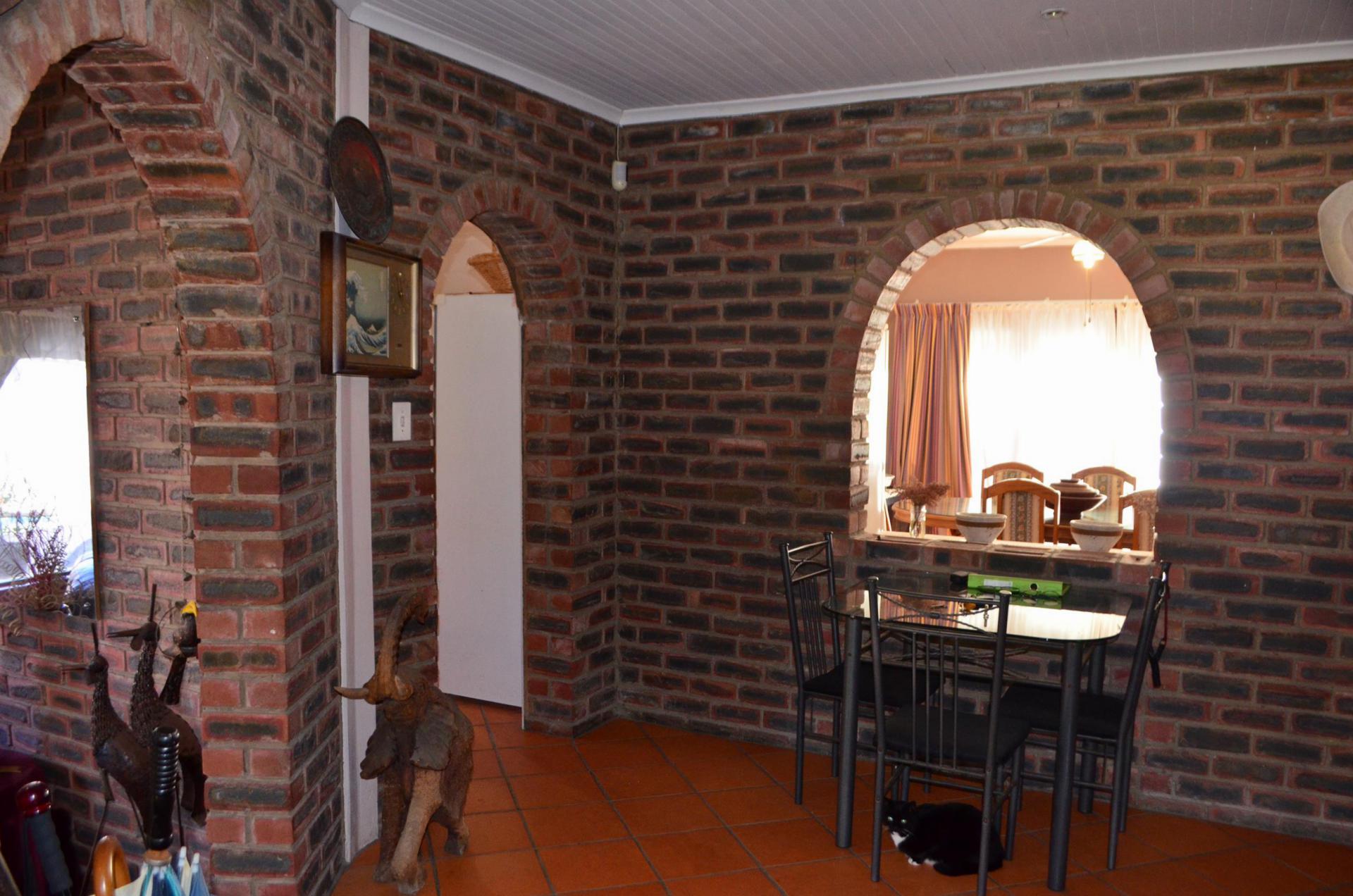 Spaces - 39 square meters of property in Scottburgh