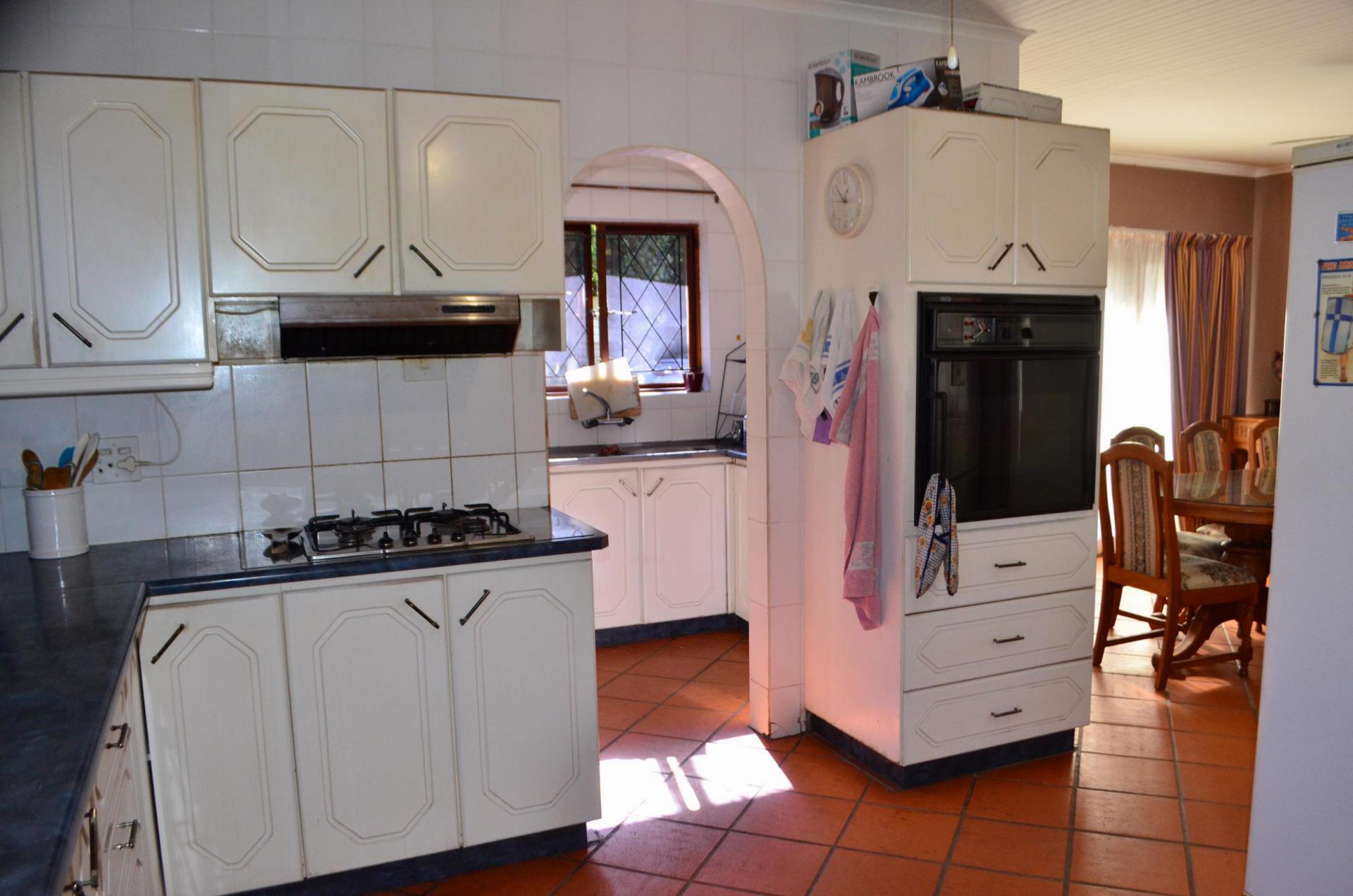 Kitchen - 28 square meters of property in Scottburgh