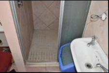 Bathroom 3+ - 8 square meters of property in Scottburgh