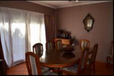 Dining Room - 18 square meters of property in Scottburgh
