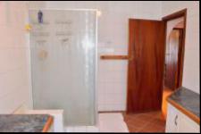 Main Bathroom - 15 square meters of property in Scottburgh