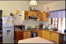 Kitchen - 18 square meters of property in Birdswood