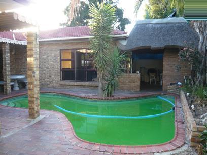 4 Bedroom House for Sale For Sale in Welgelegen (Cpt) - Home Sell - MR16227