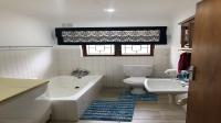 Bathroom 1 - 3 square meters of property in Leisure Bay