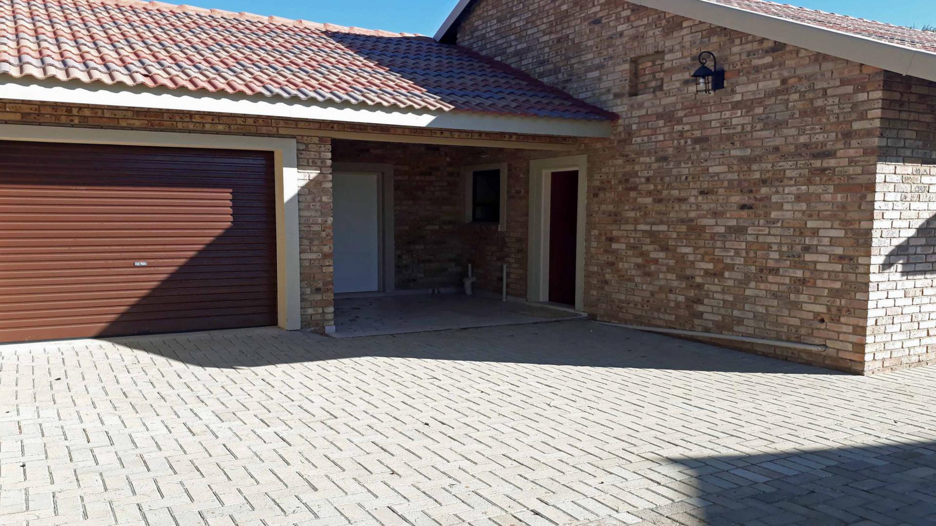 Front View of property in Potchefstroom