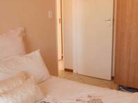 Bed Room 2 - 11 square meters of property in Sagewood