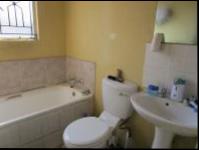 Bathroom 1 - 5 square meters of property in Cosmo City
