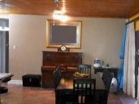 Dining Room - 25 square meters of property in Secunda