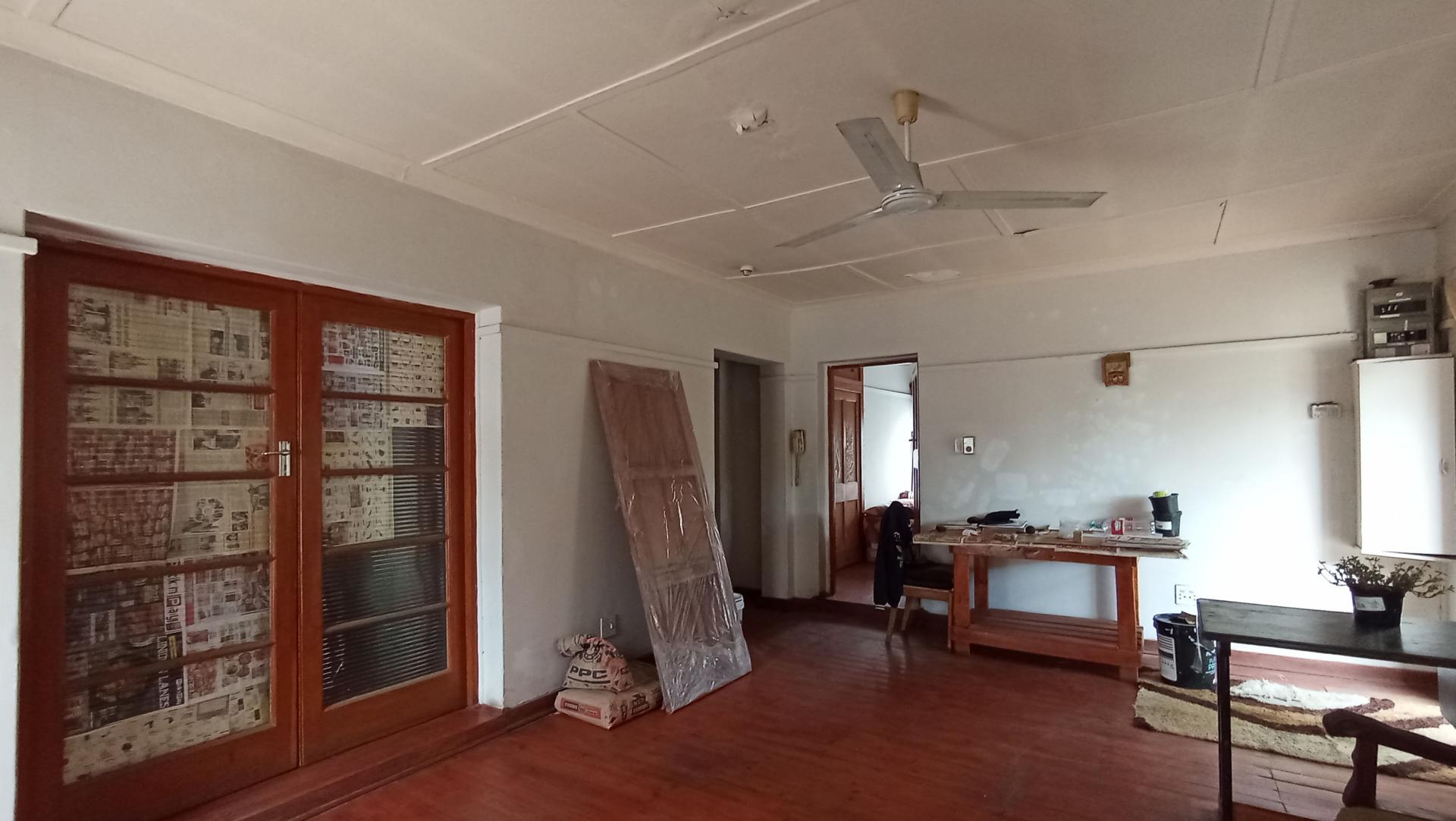 Lounges - 51 square meters of property in Brixton