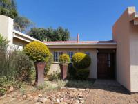 Front View of property in Constantia Glen