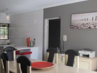 Dining Room - 16 square meters of property in Brentwood Park