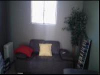 Lounges - 14 square meters of property in Brentwood Park